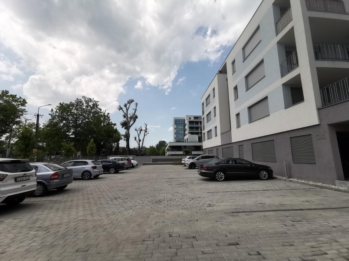 Vizpart Honved Apartman Балатонлеле Екстериор снимка